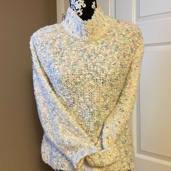 Popcorn Pastel Sweater - Picture 1 of 7